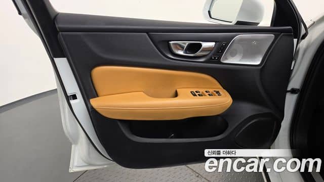 Volvo S60, 2021