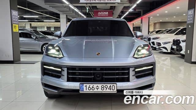 Porsche Cayenne, 2025