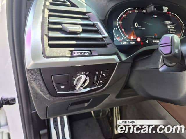 BMW X4, 2022