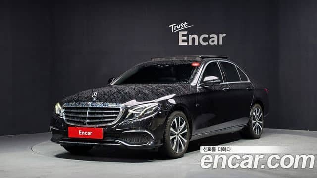 Mercedes-Benz E-Class, 2019