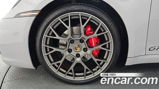 Porsche 911, 2020