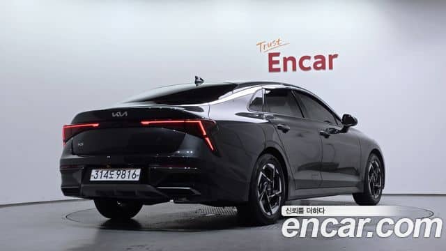 Kia K5, 2025