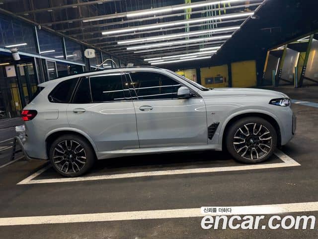 BMW X5, 2025