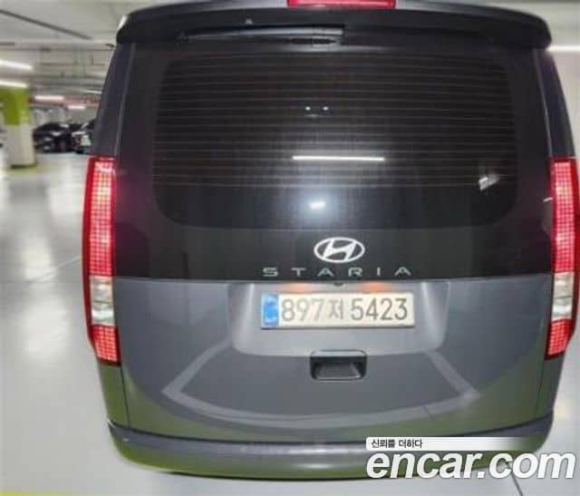 Hyundai Staria, 2025