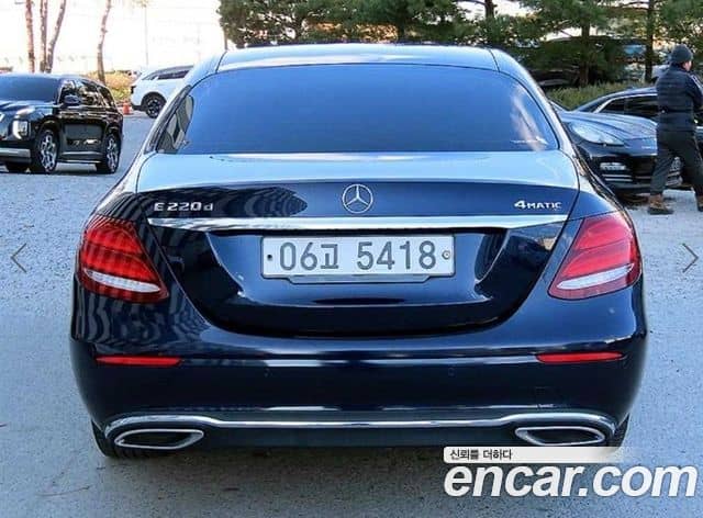 Mercedes-Benz E-Class, 2018