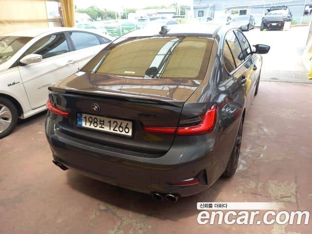 BMW 3 Series, 2020