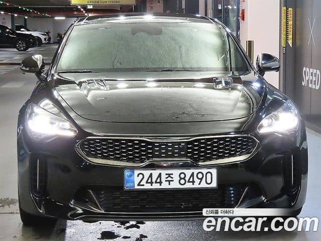 Kia Stinger, 2022