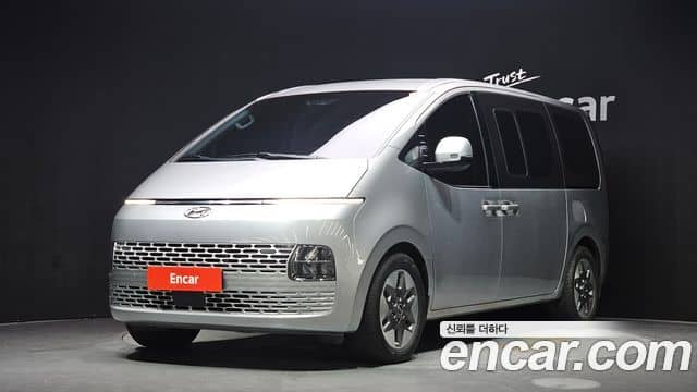 Hyundai Staria, 2022