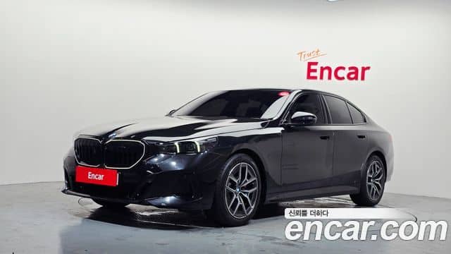 BMW 5 Series, 2025