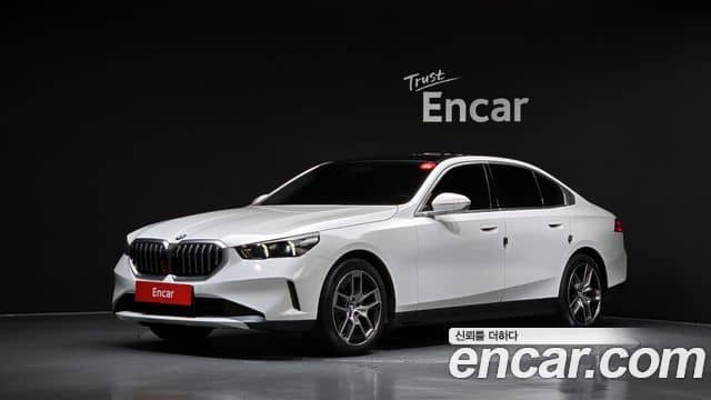 BMW 5 Series, 2024