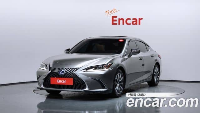 Lexus ES300h, 2019