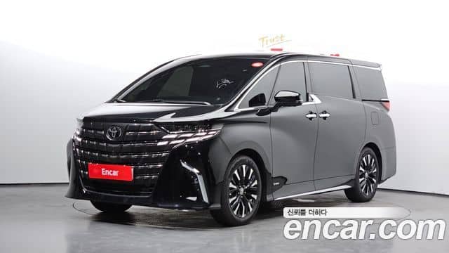 Toyota Alphard, 2025