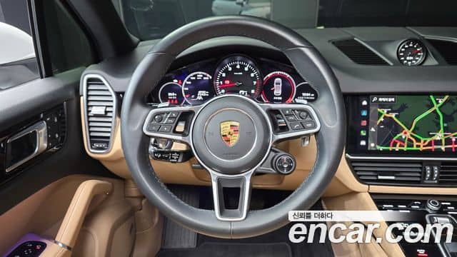 Porsche Cayenne, 2023