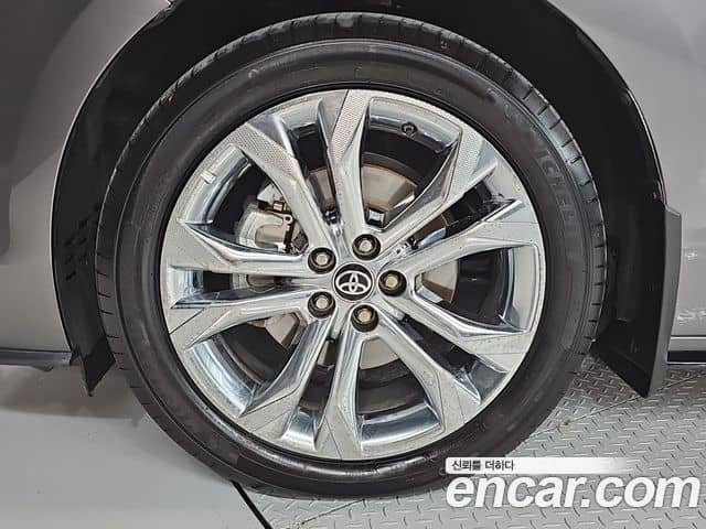 Toyota Sienna, 2023