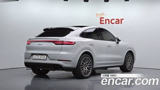 Porsche Cayenne, 2022