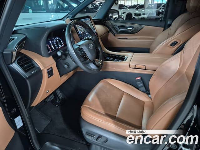 Toyota Alphard, 2023