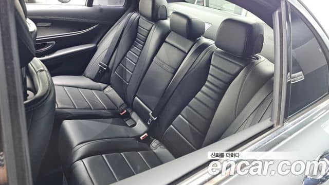Mercedes-Benz E-Class, 2018