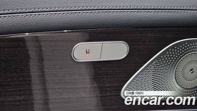 Mercedes-Benz GLE-Class, 2022