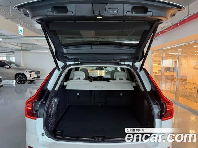 Volvo XC60, 2026