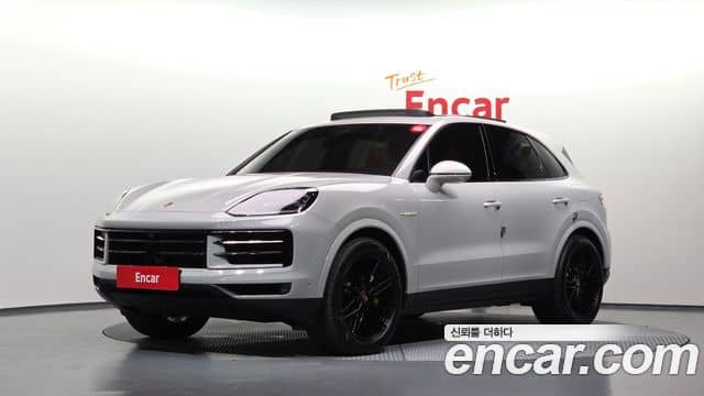 Porsche Cayenne, 2025