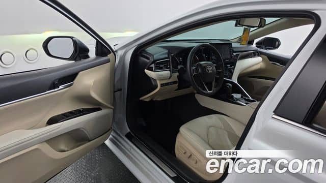 Toyota Camry, 2024