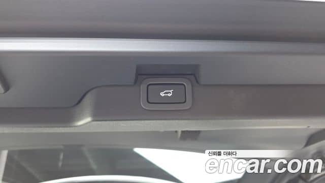 Land Rover Discovery 5, 2019