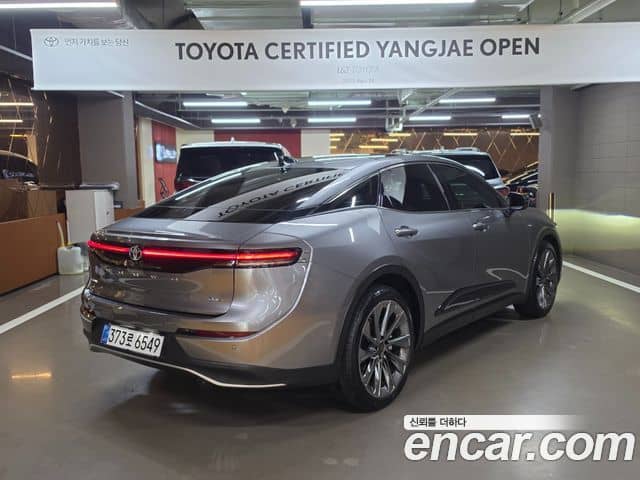 Toyota Crown Crossover, 2026