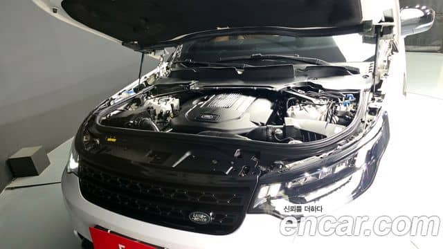 Land Rover Discovery 5, 2019