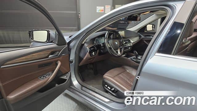 BMW 5 Series, 2018