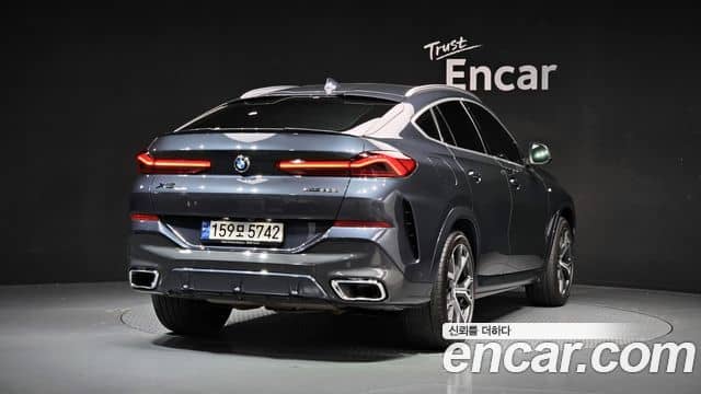 BMW X6, 2022
