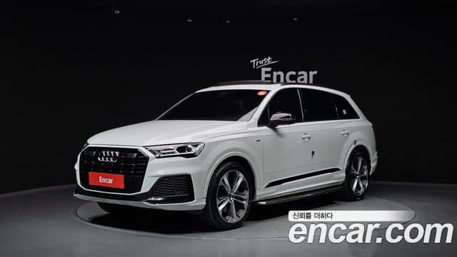 Audi Q7, 2022