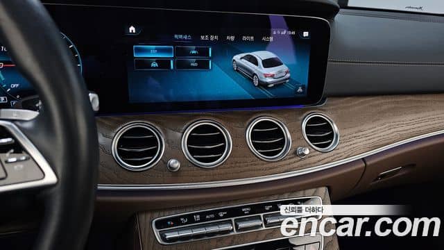 Mercedes-Benz E-Class, 2021