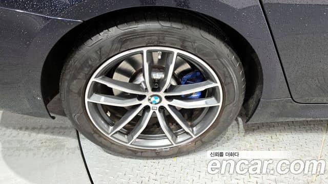 BMW 5 Series, 2022