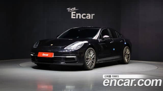 Porsche Panamera, 2018
