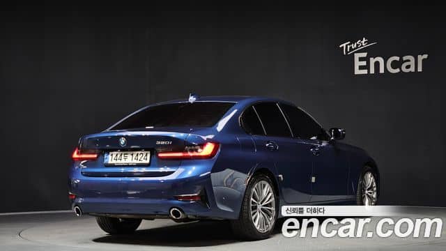 BMW 3 Series, 2022