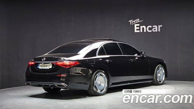 Mercedes-Benz S-Class, 2023