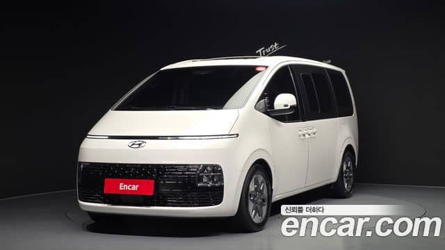 Hyundai Staria, 2021