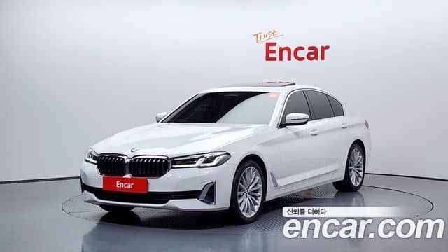BMW 5 Series, 2023