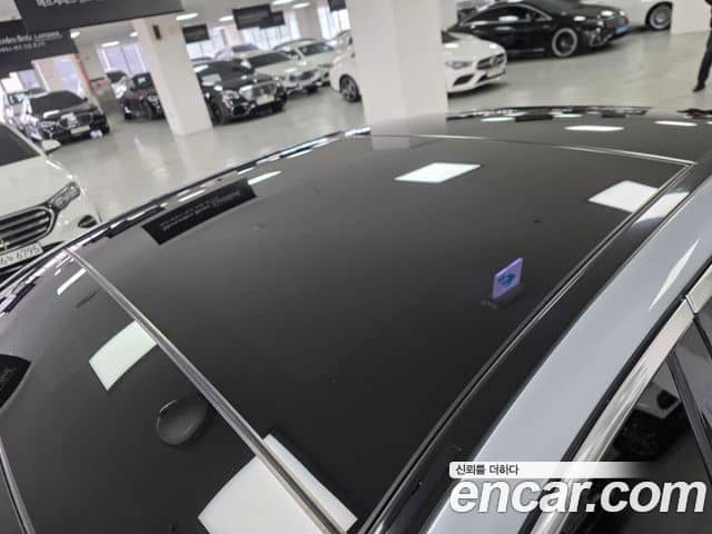 Mercedes-Benz E-Class, 2022