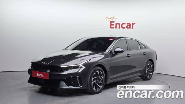 Kia K5, 2025
