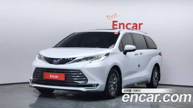 Toyota Sienna, 2023