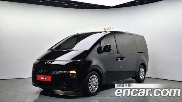 Hyundai Staria, 2022
