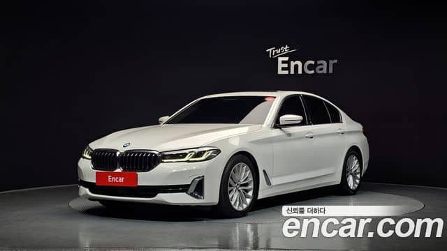 BMW 5 Series, 2022