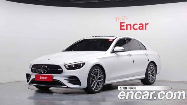 Mercedes-Benz E-Class, 2022