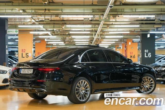 Mercedes-Benz S-Class, 2021