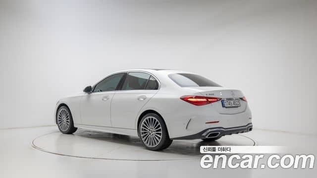 Mercedes-Benz C-Class, 2022