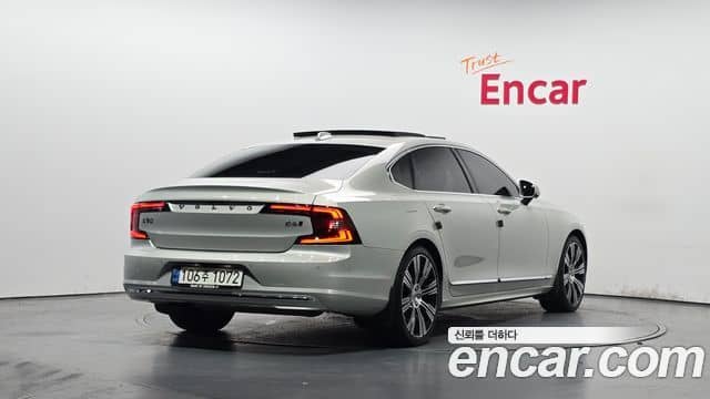 Volvo S90, 2021