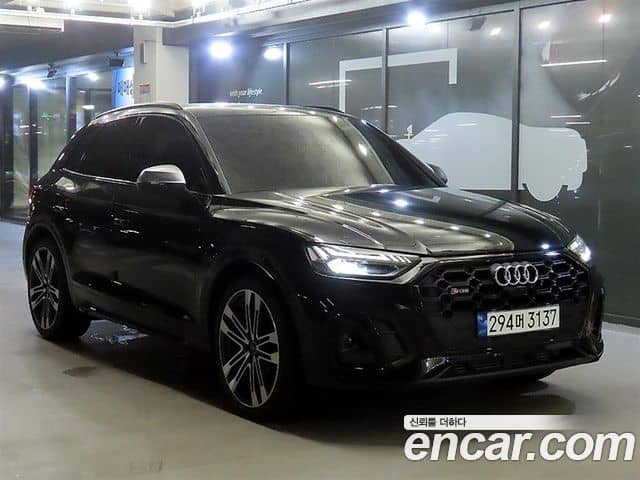 Audi SQ5, 2022