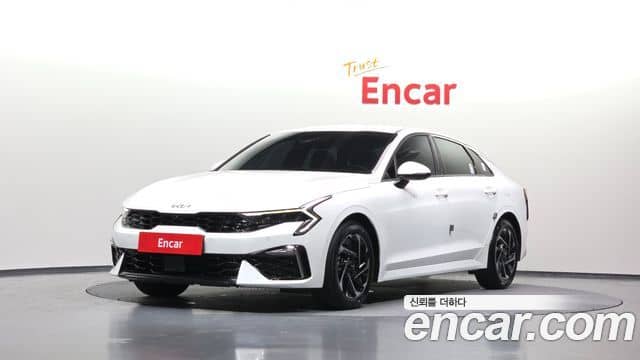 Kia K5, 2023