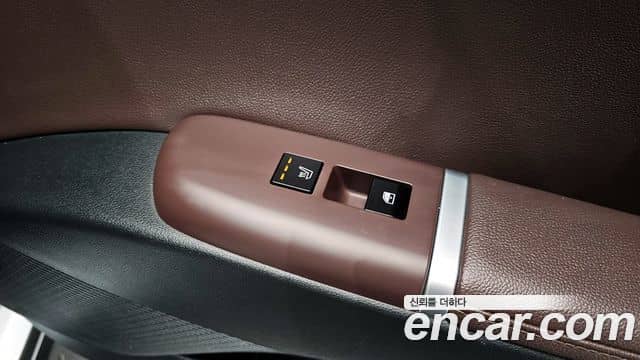 Hyundai Grandeur Hybrid, 2023